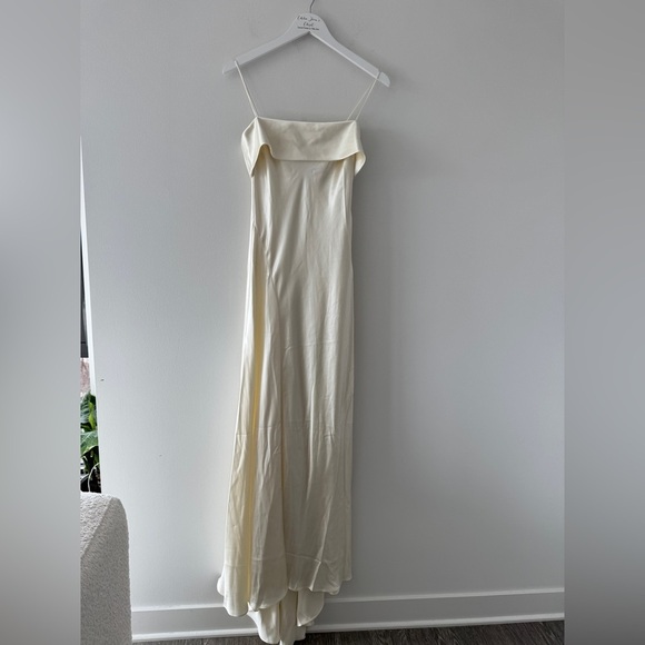 REFORMATION NWT Jovie Silk Ivory Dress - Picture 4 of 13